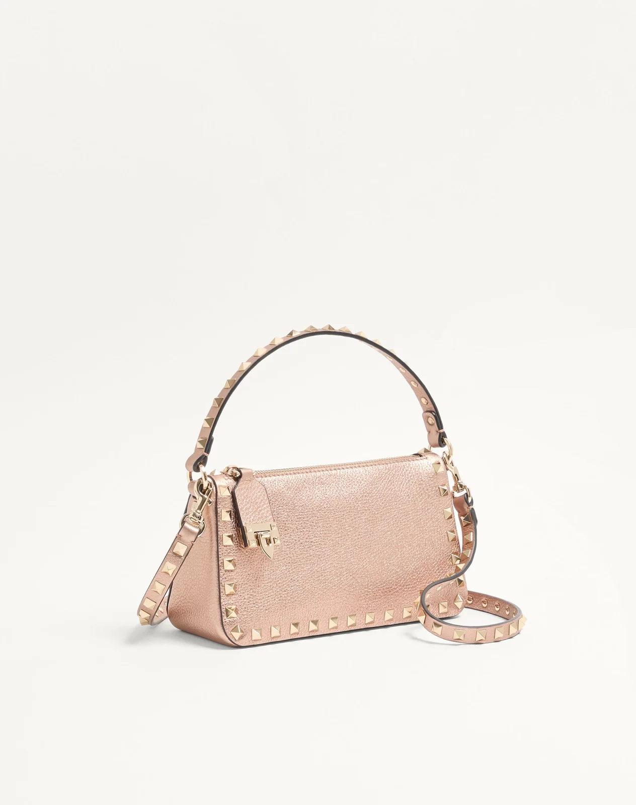 Маленькая сумка через плечо Valentino Garavani Rockstud из ламинированной зернистой телячьей кожи — фото 3