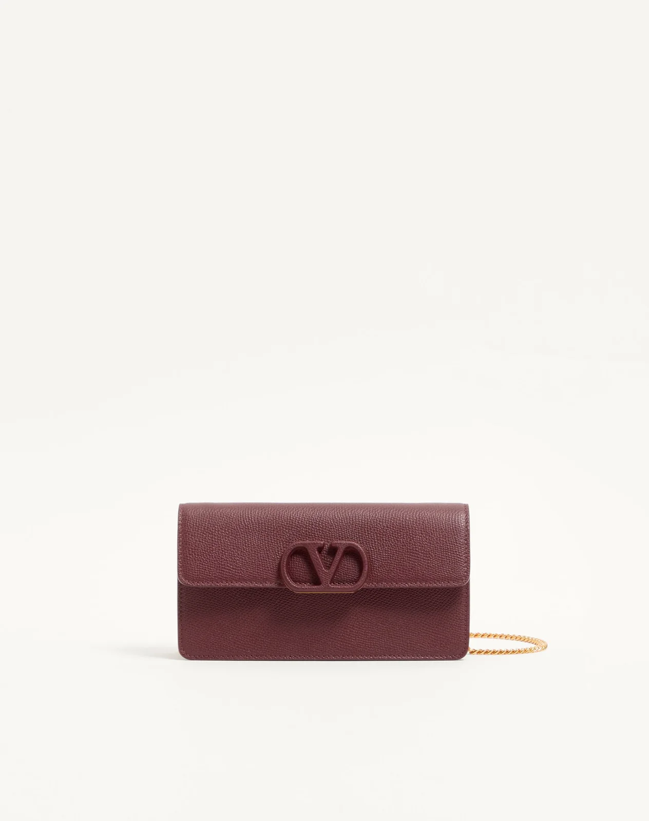 Кошелёк на цепочке VLogo Signature из зернистой телячьей кожи — фото 1