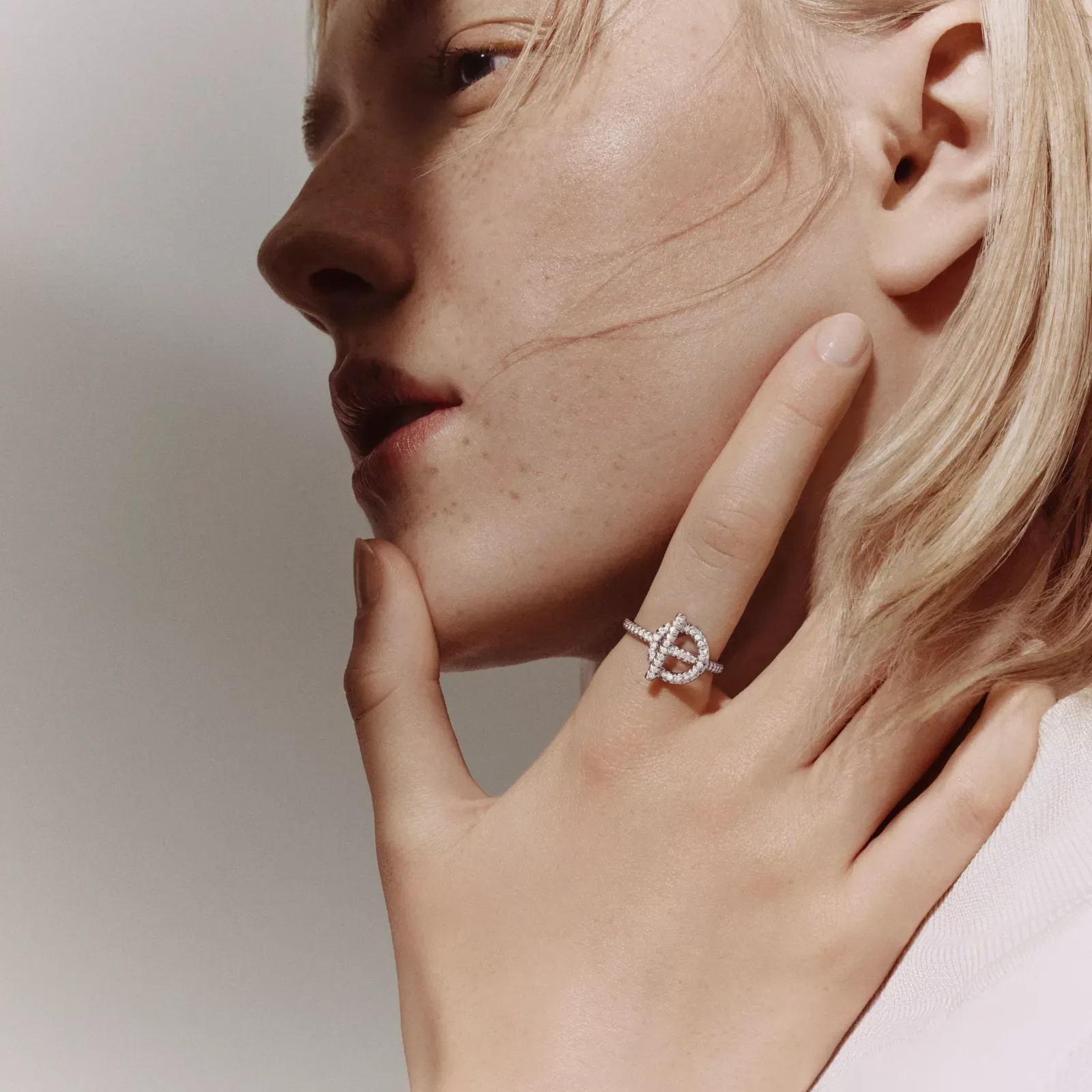 Echappee Hermès кольцо, маленькая модель — фото 2