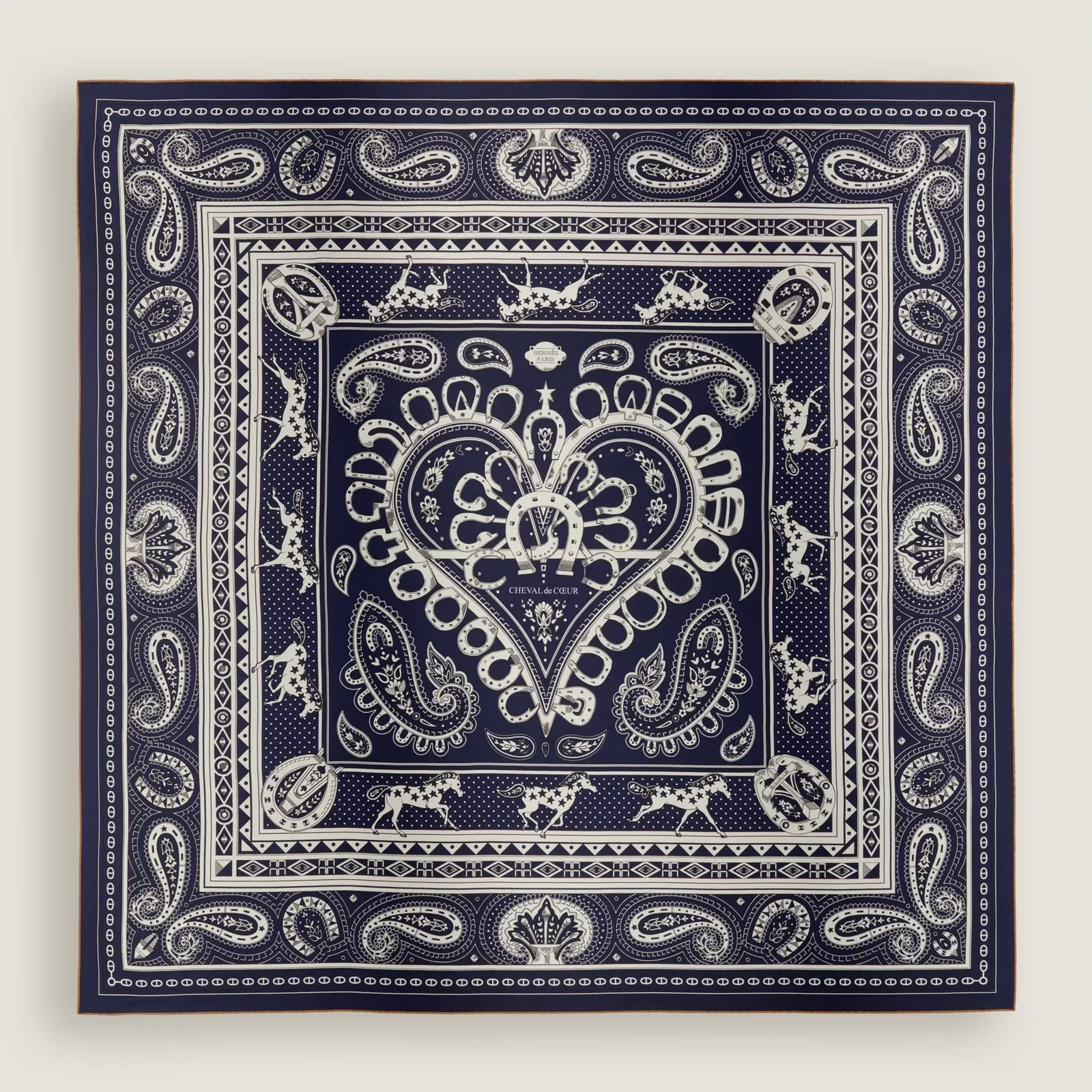 «Лошадь любви BANDANA”140 накидка