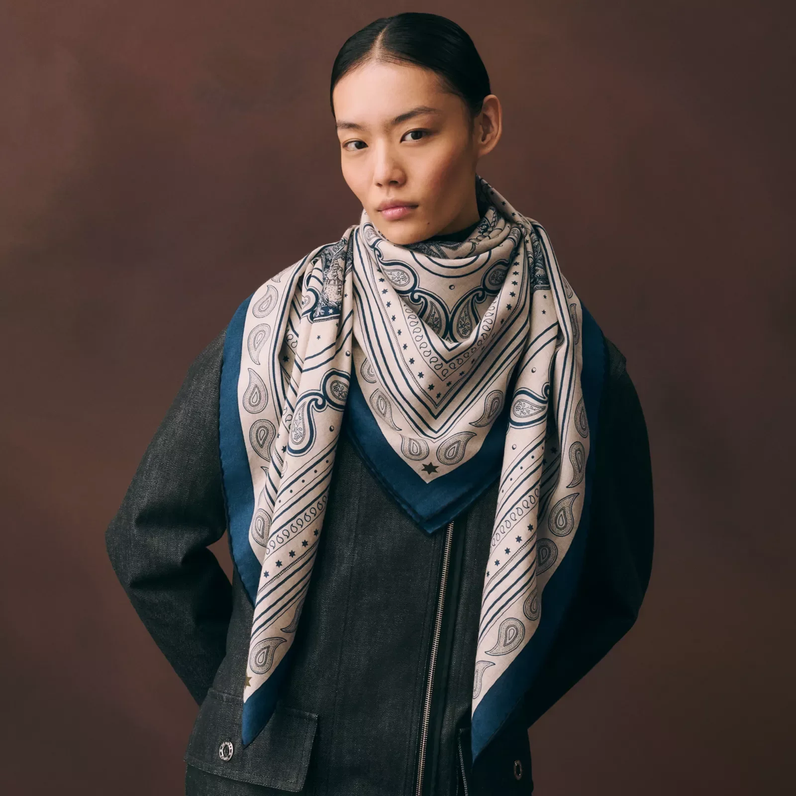 «Праздник BANDANA”140 накидка