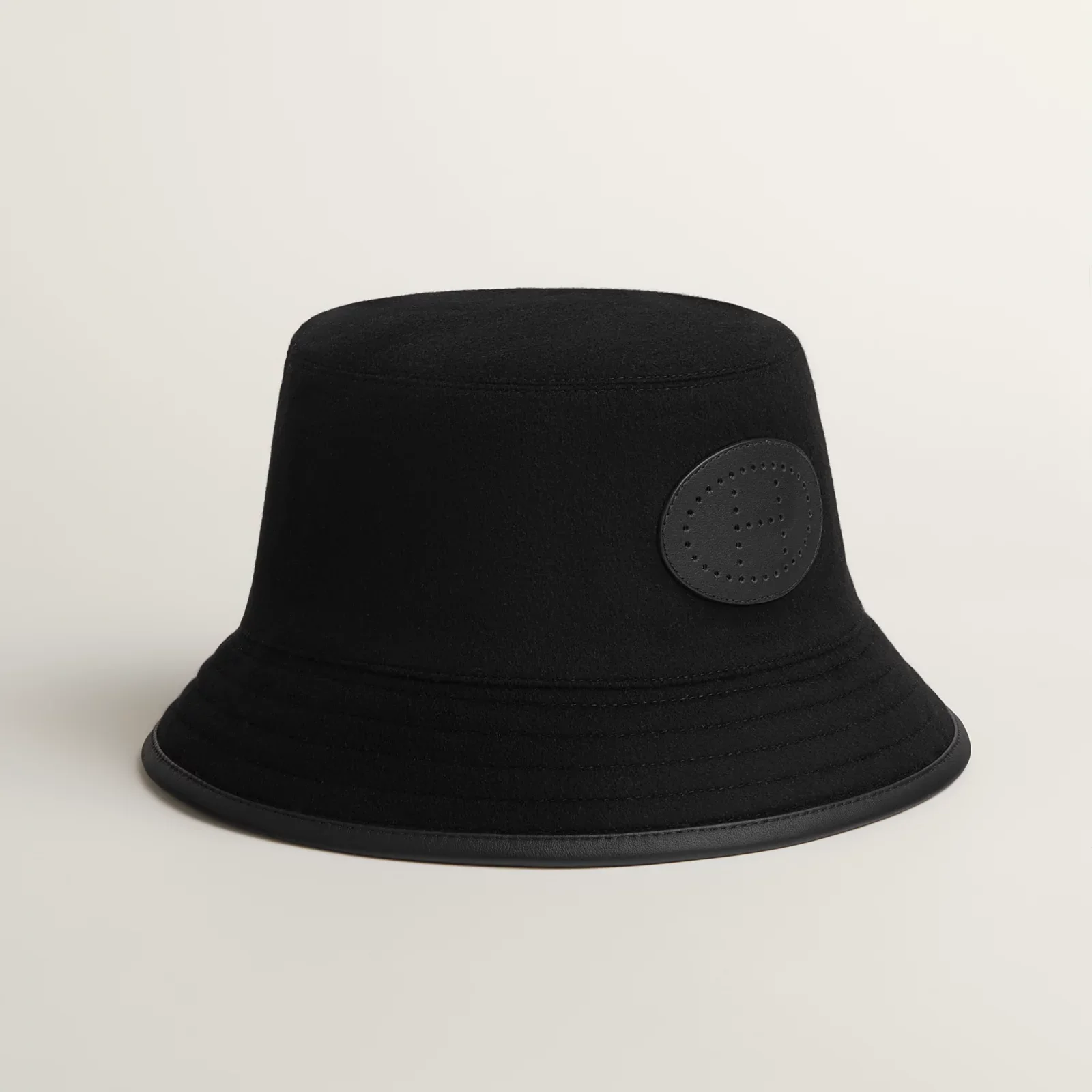 Harper EvelyneBucket Hat — фото 1