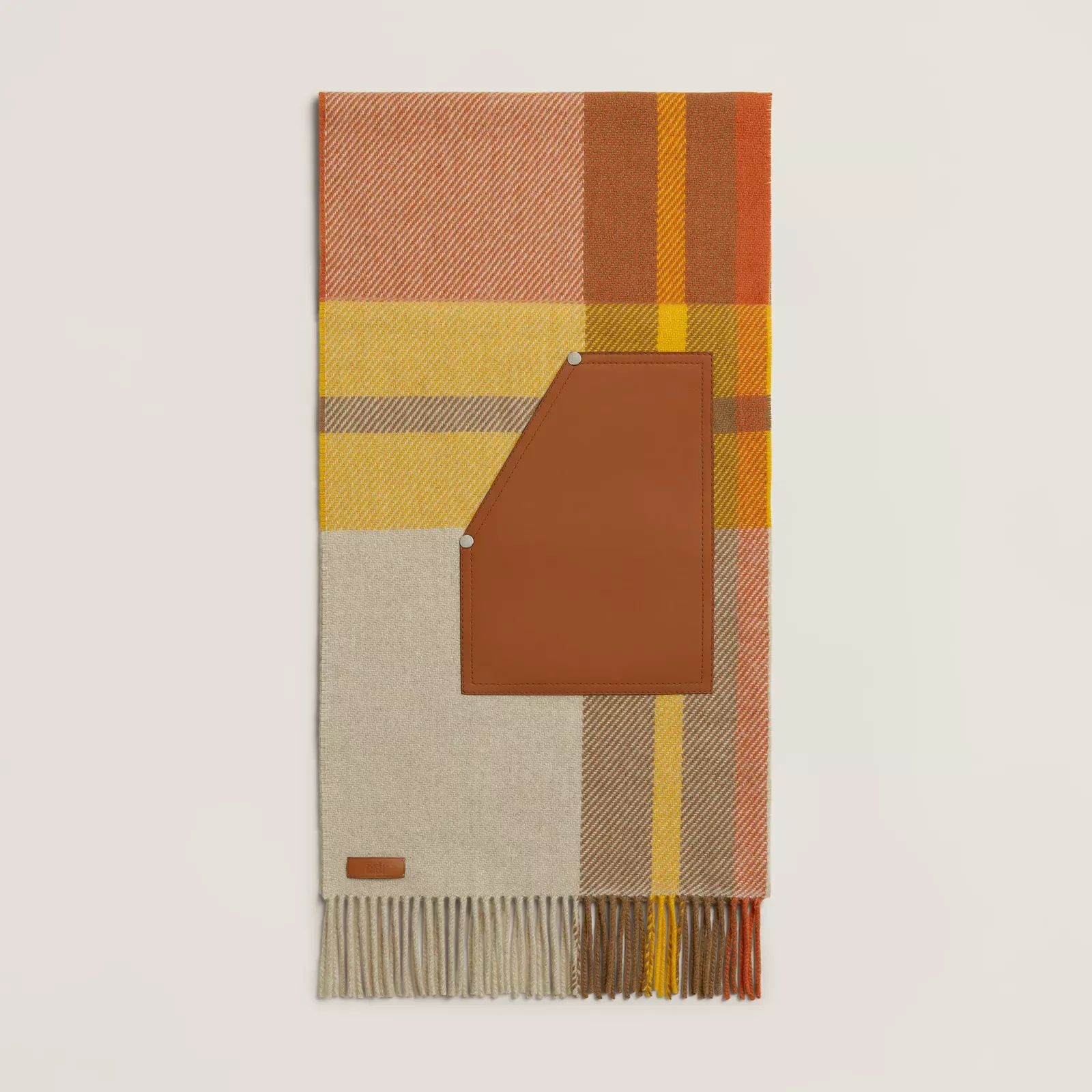 Tartan Poches Cuir Appliquees шарф — фото 2
