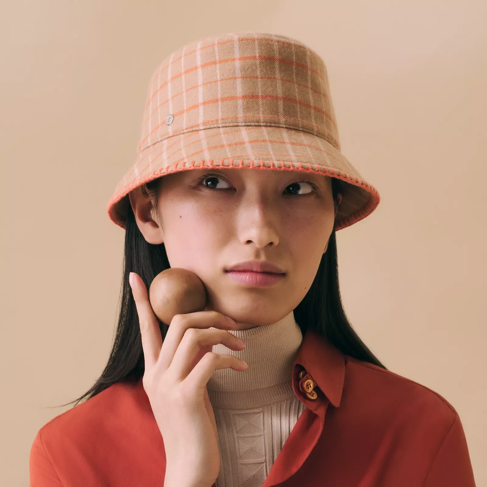 Harper CavaliereBucket Hat