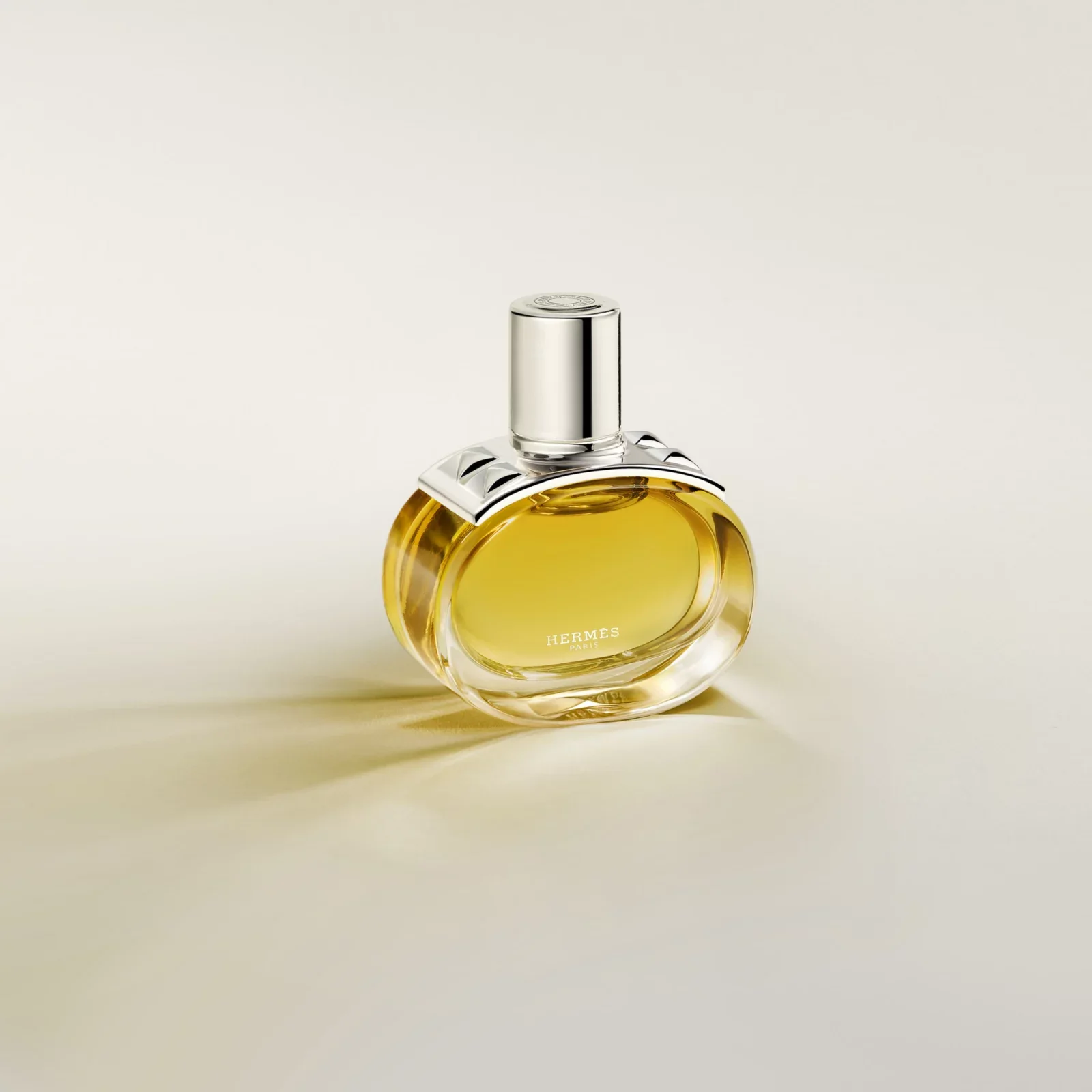 Насыщенный парфюм «Бакни» от Hermès