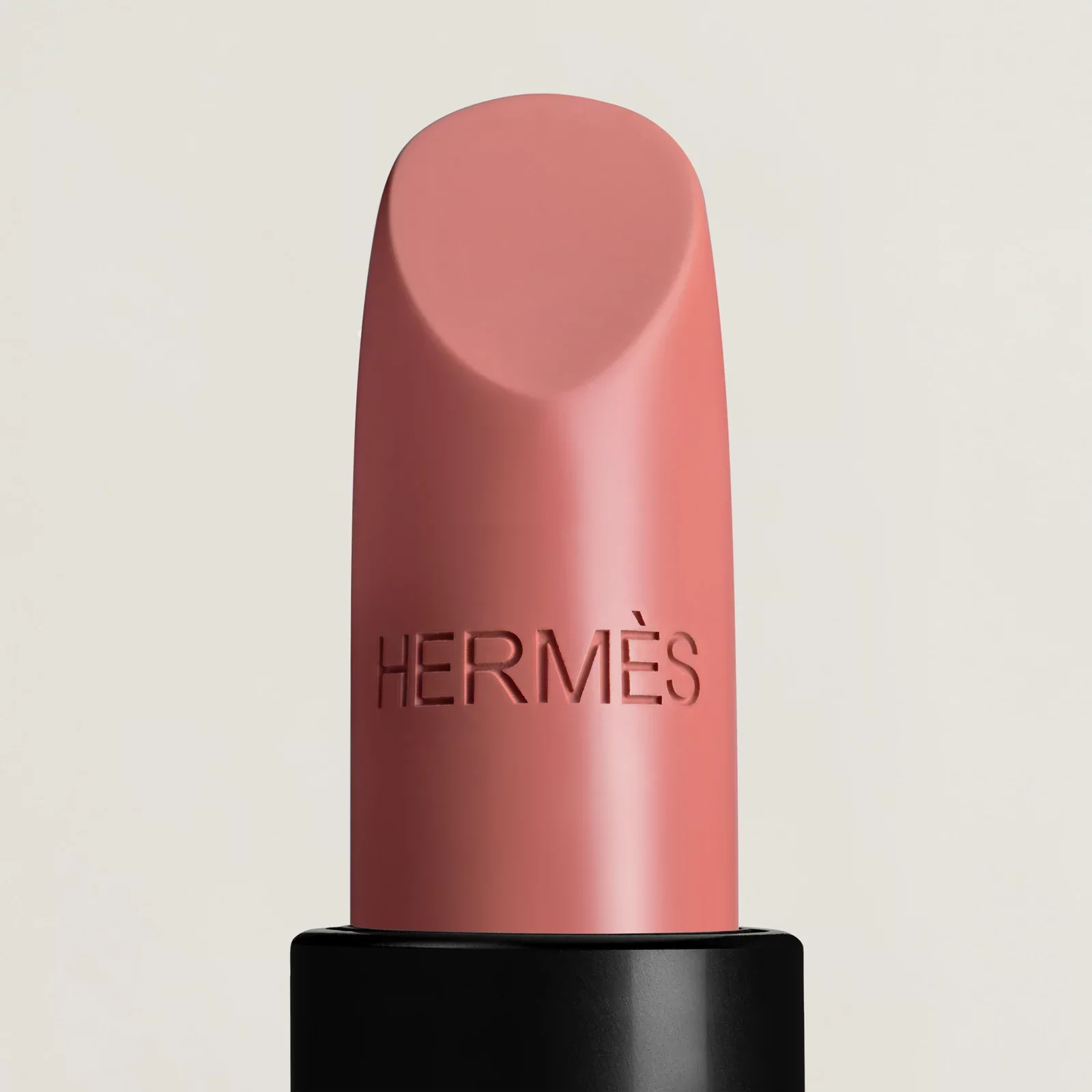 Серия средств для макияжа губ Hermès: помада с атласным блеском (13№) — фото 2