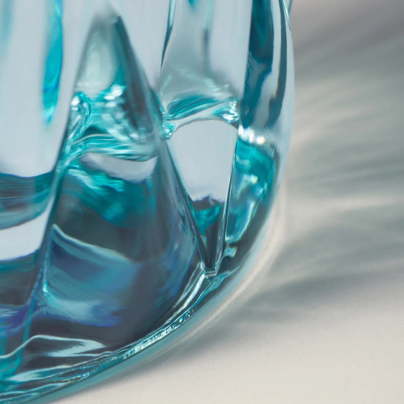Miu Miu L'Eau Bleue парфюмированная вода 50 мл — фото 3