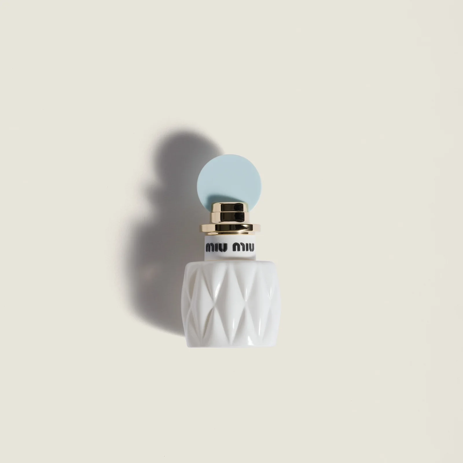 Miu Miu Fleur de Lait парфюмированная вода 30 мл