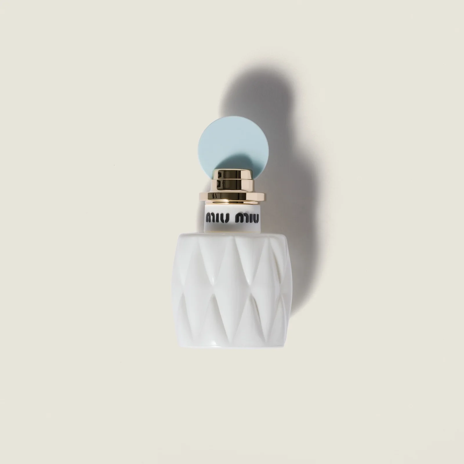 Miu Miu Fleur de Lait парфюмированная вода 50 мл