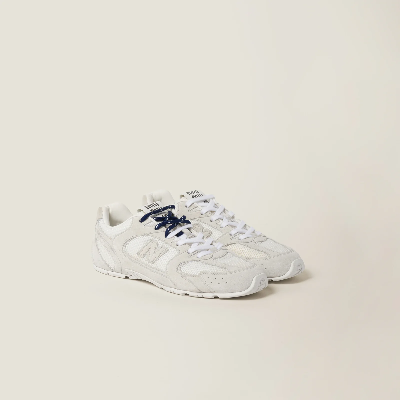 Кроссовки New Balance из замши и сетки — фото 1