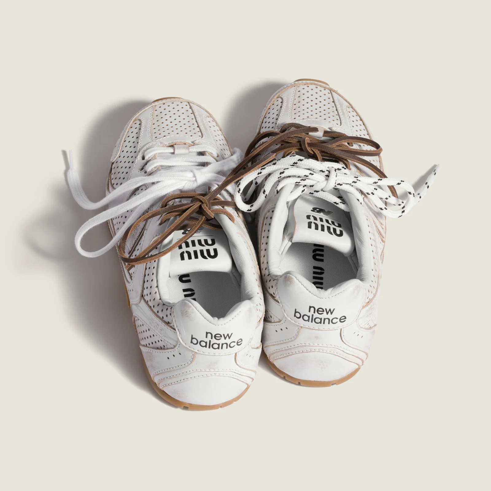 Кроссовки New Balance x Miu Miu 530 SL из декоративной кожи — фото 3