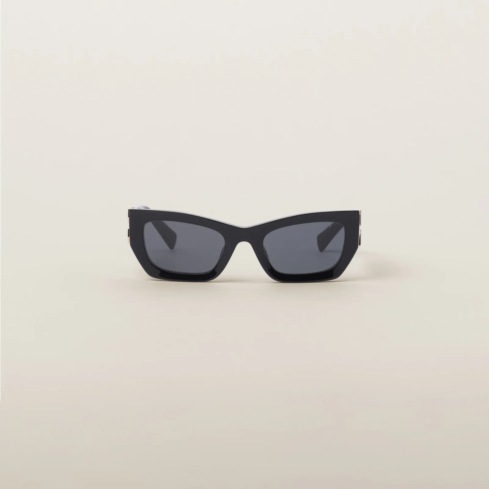 Солнцезащитные очки Miu Glimpse — фото 1