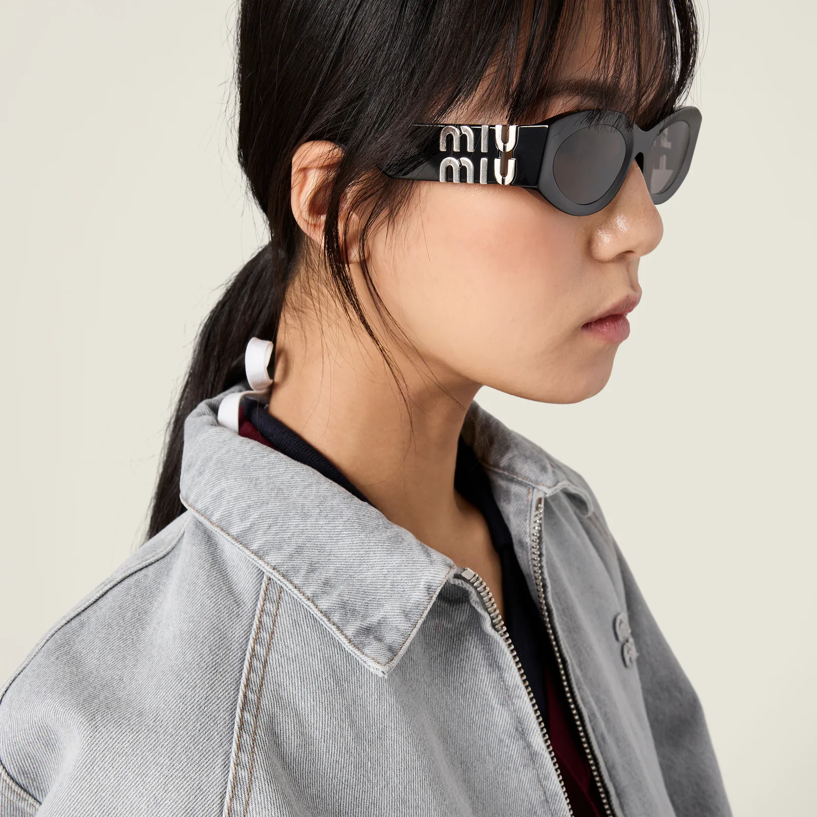 Солнцезащитные очки Miu Glimpse — фото 2