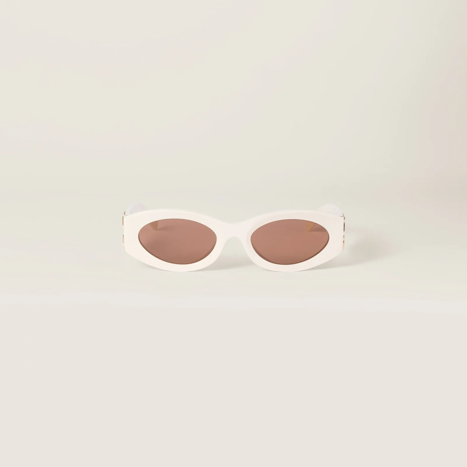 Солнцезащитные очки Miu Glimpse — фото 1