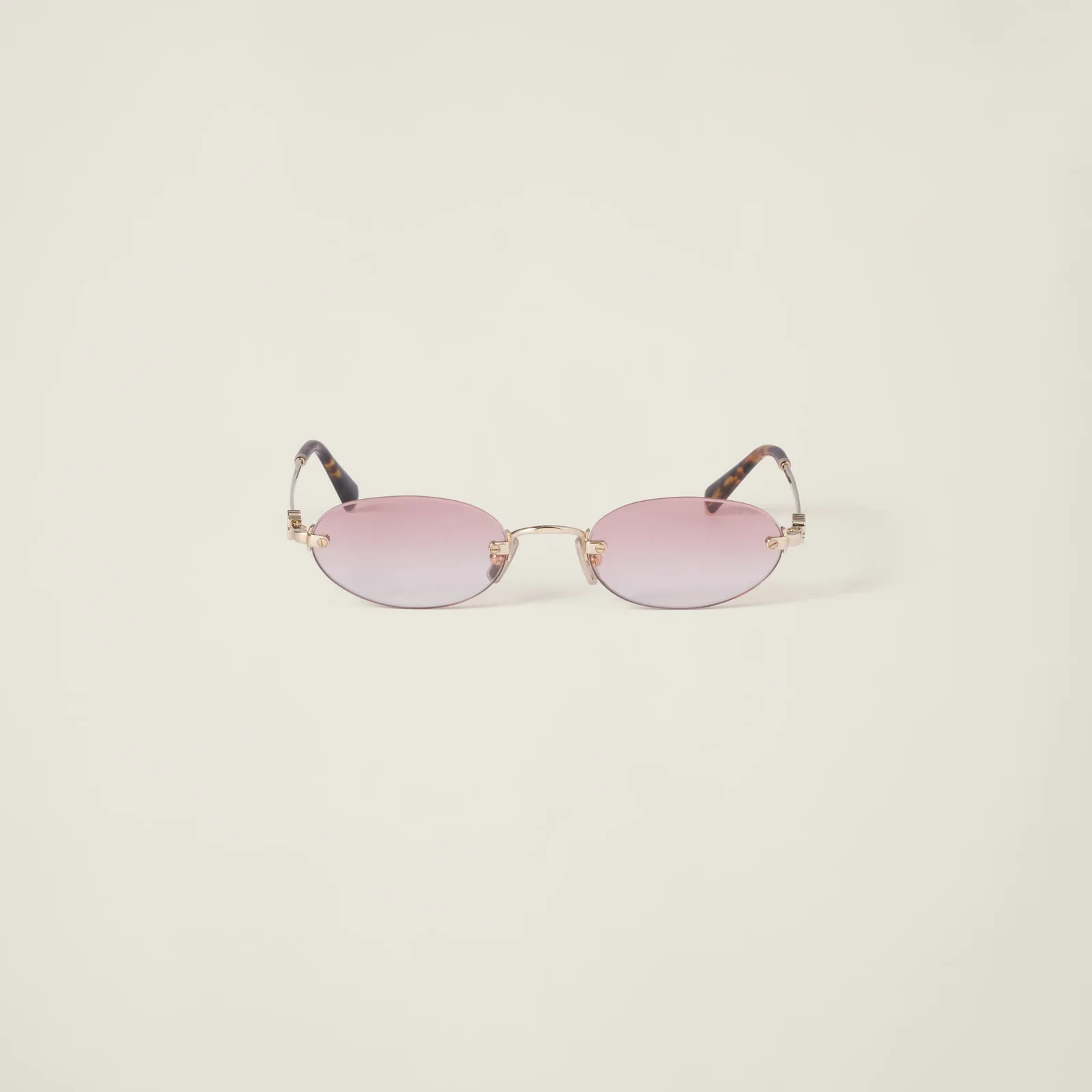 Солнцезащитные очки Miu Miu — фото 1