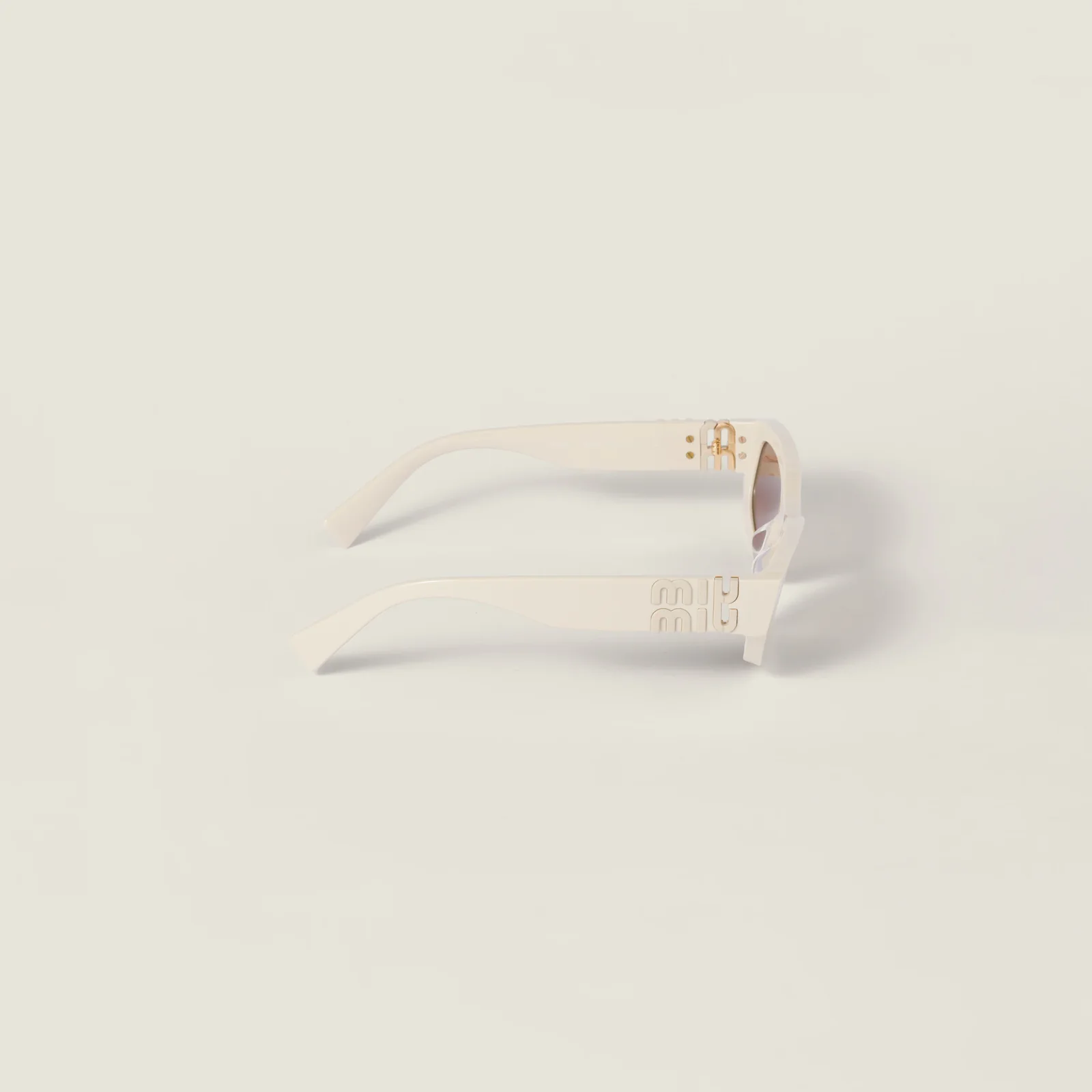 Солнцезащитные очки Miu Glimpse — фото 4