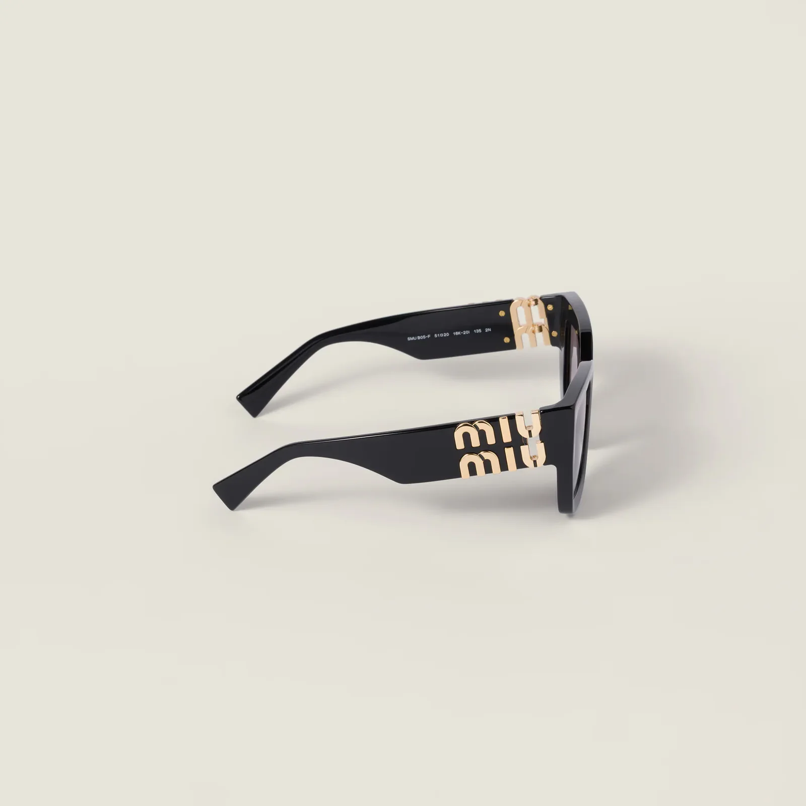 Солнцезащитные очки Miu Glimpse — фото 3
