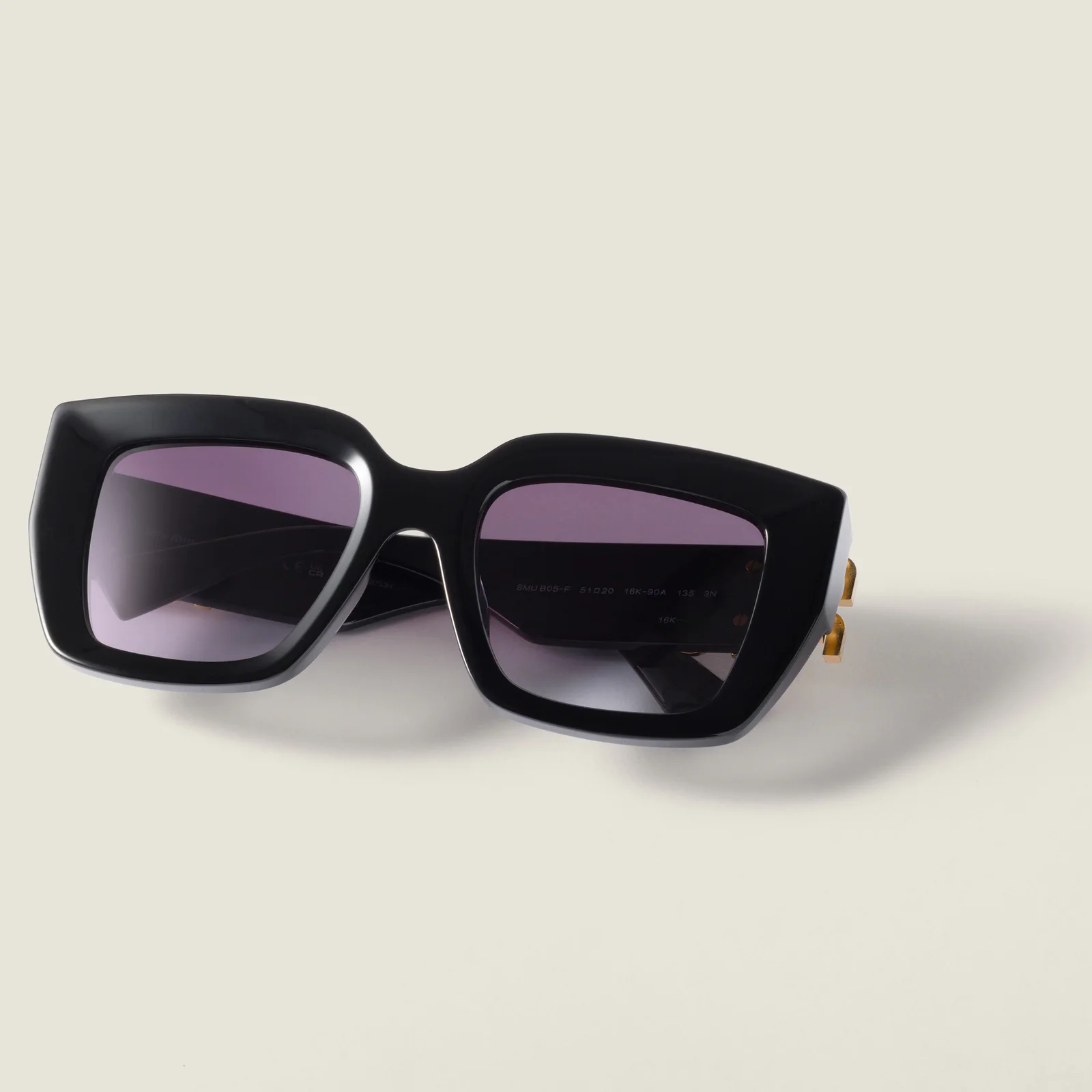 Солнцезащитные очки Miu Glimpse — фото 5