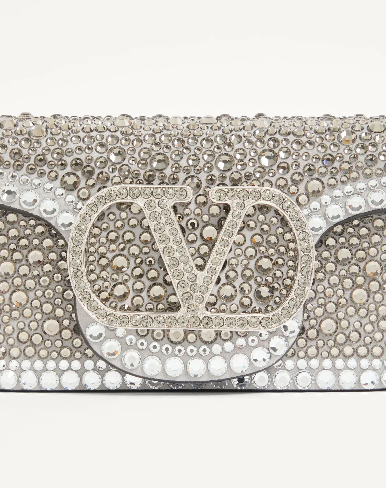 Маленькая сумка через плечо Valentino Garavani Locò со стразами — фото 6
