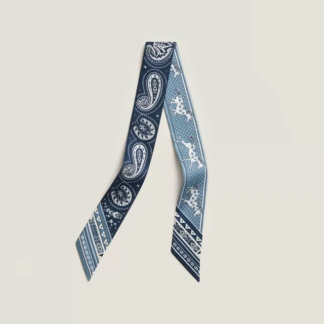 «Лошадь любви BANDANA”Twilly Маленький шелковый шарф