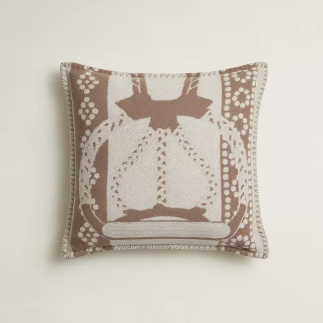 Подушка Stirrup Fantasy