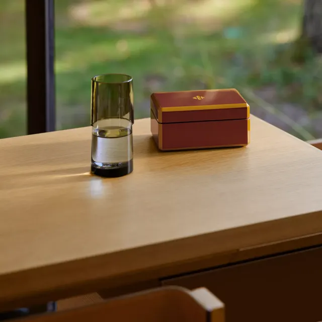 Casaque Double d'Hermès glass