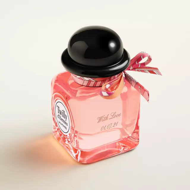 Парфюмированная вода Hermès Silk Pink Pepper