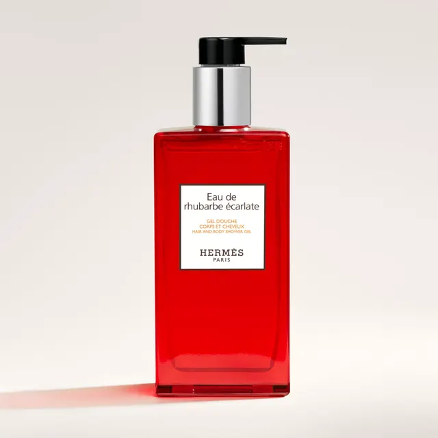 Шампунь с ароматом женьшеня Hermès Scarlet