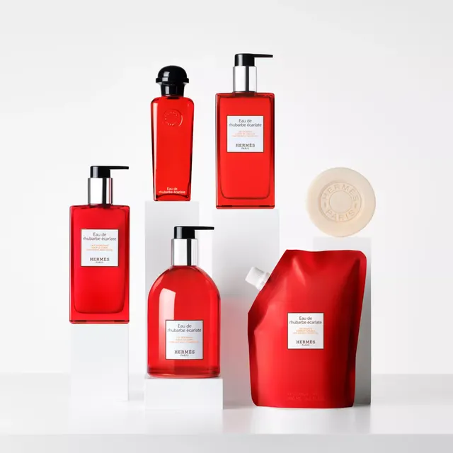 Шампунь с ароматом женьшеня Hermès Scarlet
