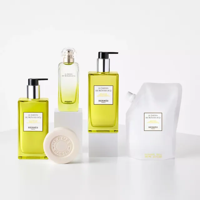 Увлажняющий лосьон для тела «Сад господина Ли» от Hermès