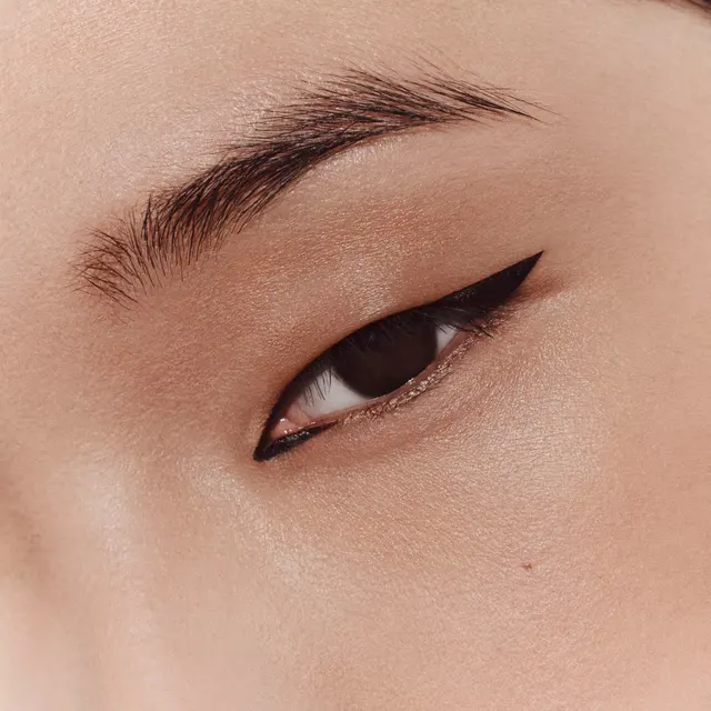 Жидкая подводка для глаз «Hermès Precision Eye» (01№)