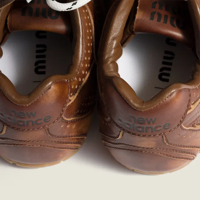 Кроссовки New Balance x Miu Miu 530 SL из декоративной кожи