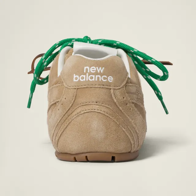 Кроссовки New Balance X Miu Miu 530 SL из замши и сетки
