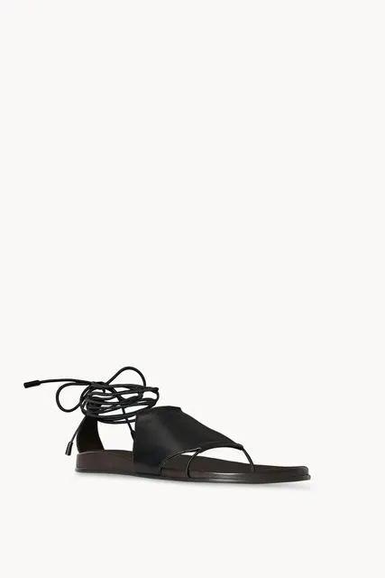 Сандалии Vivienne Lace Up