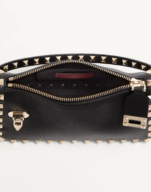 Маленькая сумка через плечо Rockstud из зернистой телячьей кожи