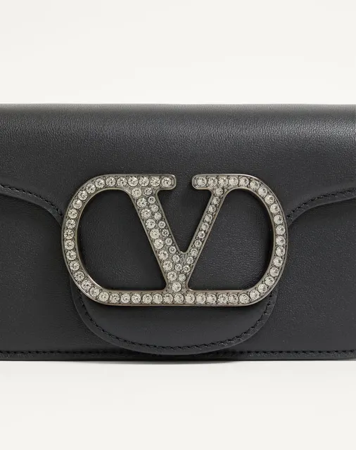 Маленькая сумка через плечо Valentino Garavani Locò с ювелирным логотипом