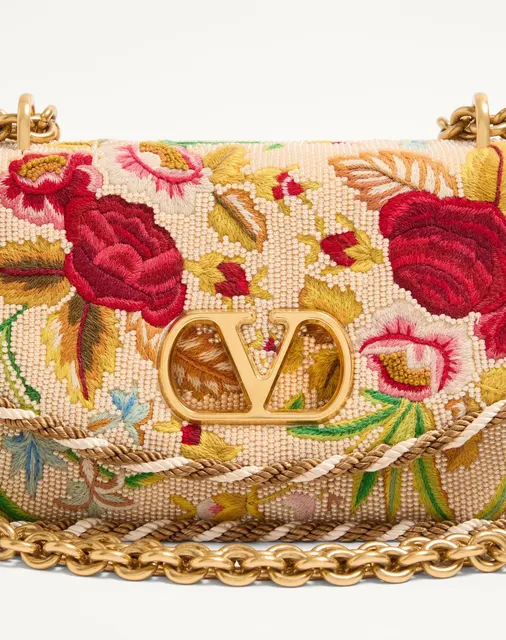 Маленькая сумка через плечо Valentino Garavani Vain с вышивкой