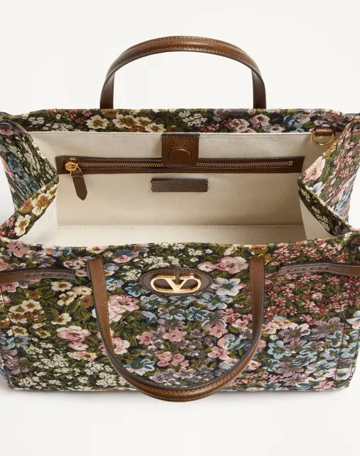 Сумка-тоут среднего размера Valentino Garavani Antibes из жаккарда Après L’Hiver