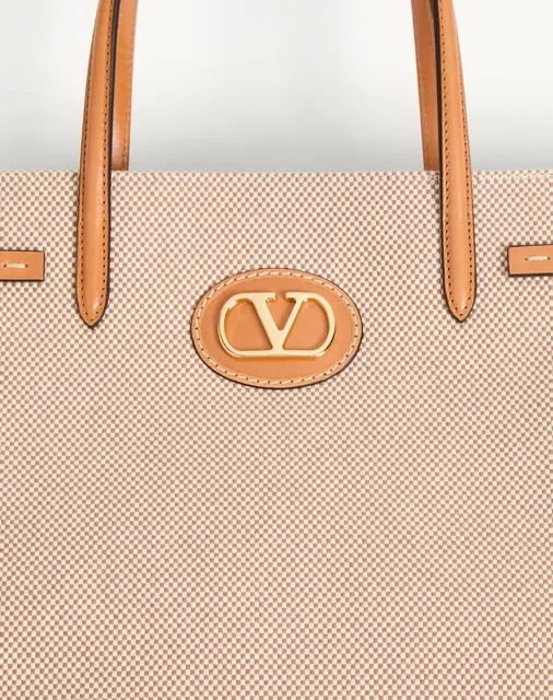 Сумка-тоут среднего размера Valentino Garavani Antibes из канваса