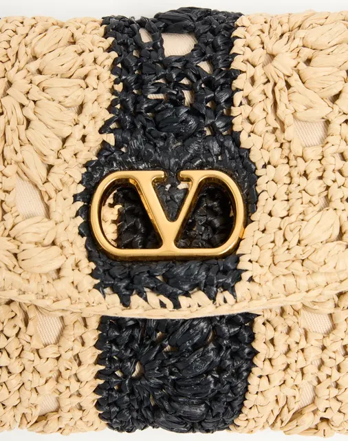 Маленькая сумка через плечо Valentino Garavani DeVain из рафии с волнистым узором