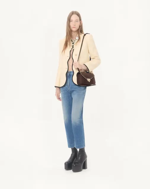 Маленькая сумка через плечо Valentino Garavani Rockstud из замши