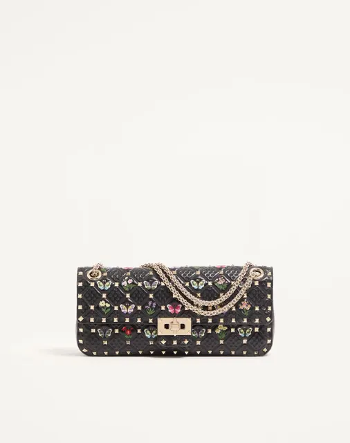 Сумка через плечо среднего размера Valentino Garavani Rockstud Spike из кожи наппа с вышивкой