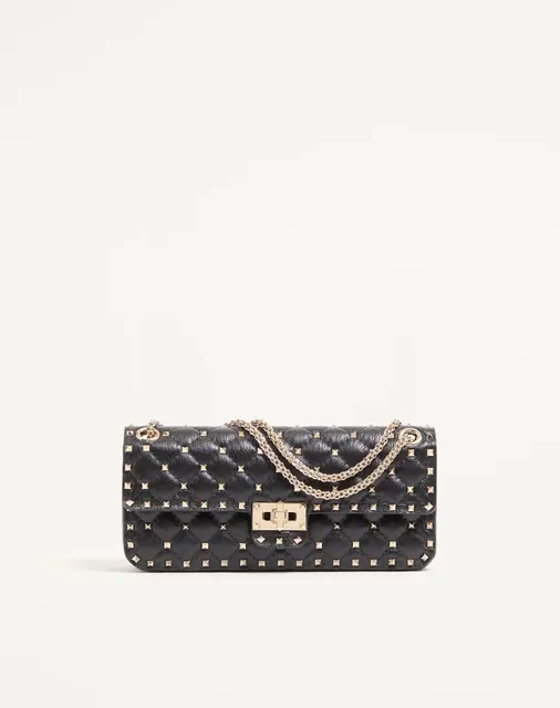 Сумка через плечо среднего размера Valentino Garavani Rockstud Spike из козьей кожи