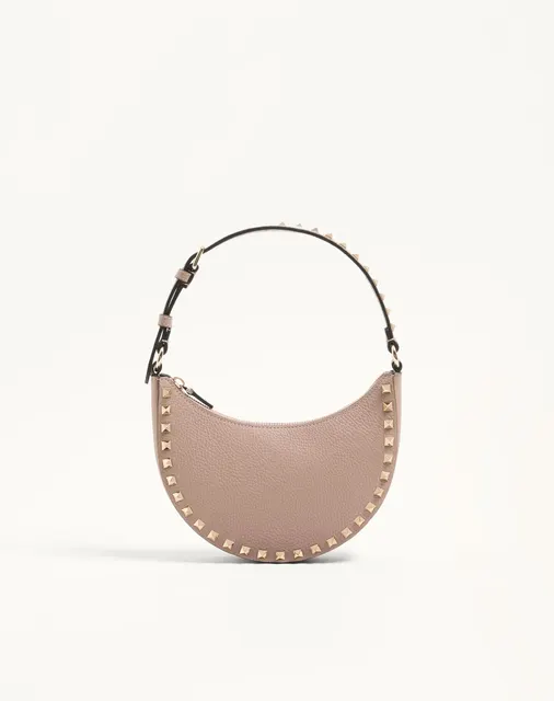 Мини-сумка-хобо Rockstud из зернистой телячьей кожи