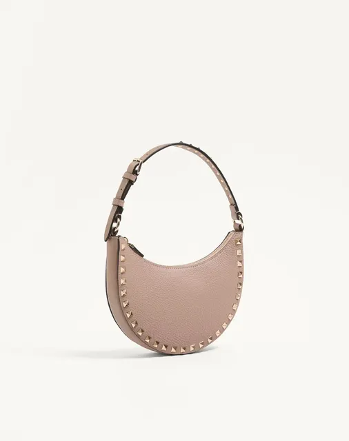 Мини-сумка-хобо Rockstud из зернистой телячьей кожи