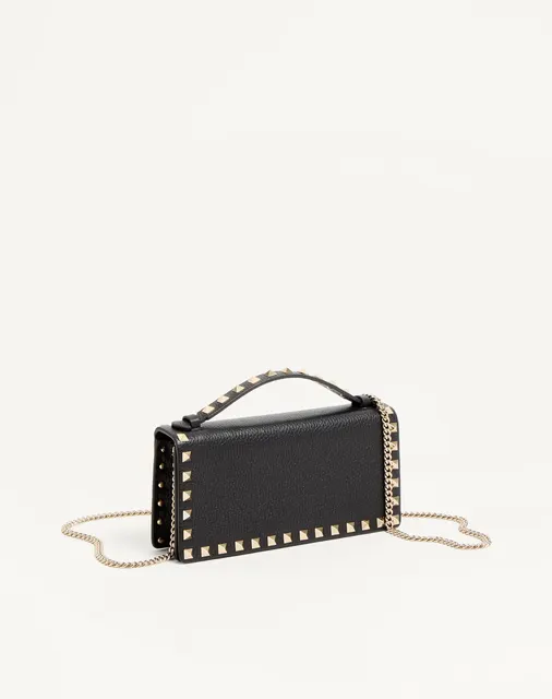 Кошелёк на цепочке Rockstud из зернистой телячьей кожи