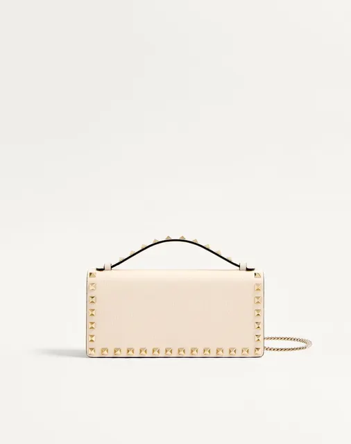 Кошелёк на цепочке Rockstud из зернистой телячьей кожи