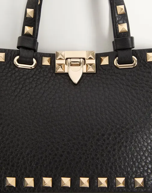 Мини-сумка-тоут Rockstud из зернистой телячьей кожи