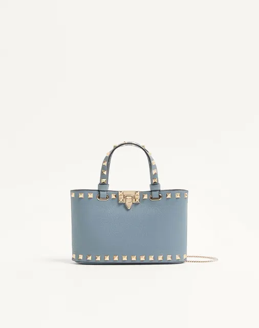 Мини-сумка-тоут Rockstud из зернистой телячьей кожи