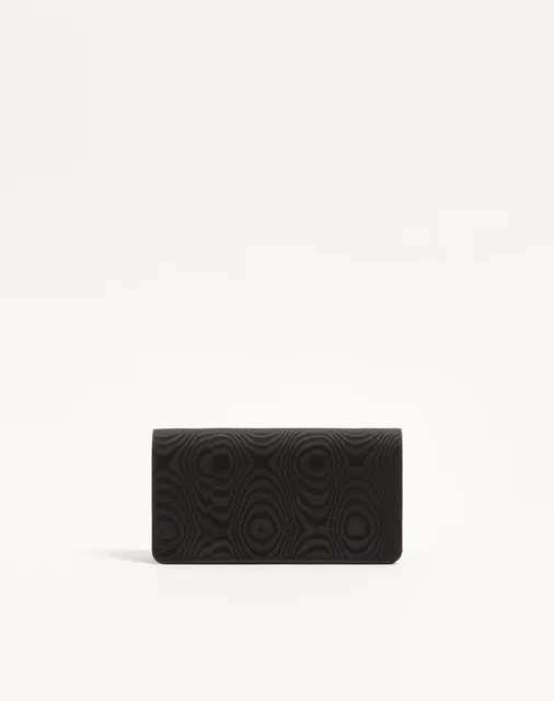 Кошелёк на цепочке VLogo Signature из ткани муар с ювелирным логотипом